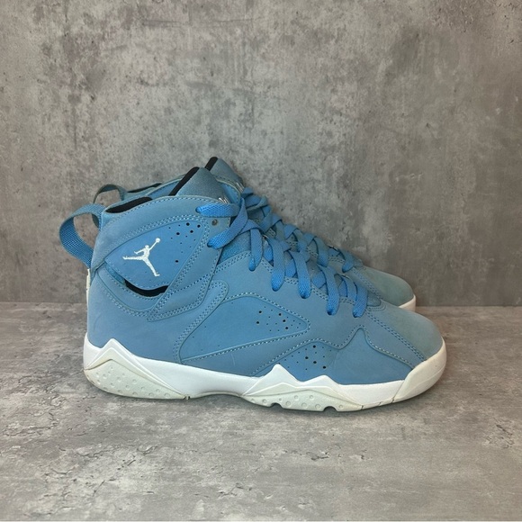 Nike Air Jordan 7 Retro 'Pantone' Sneakers 304774-400 Womens sz 7.5 - blue/white - Picture 1 of 6